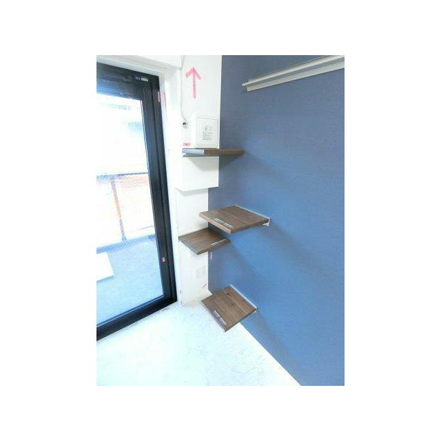 同タイプ参考写真（※工事中/キャットウォーク設置前）