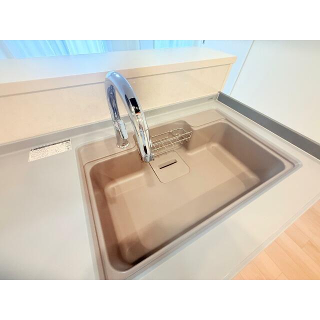 タッチレス水栓