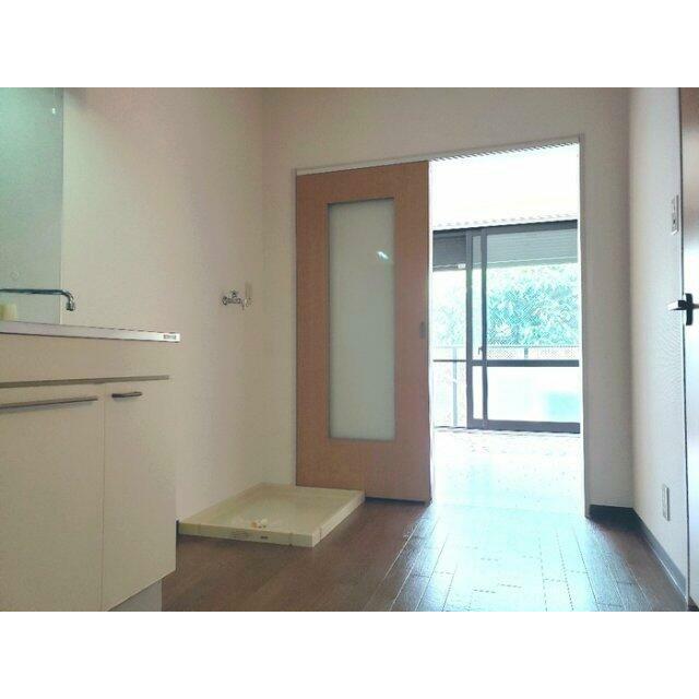 スペースが確保できる洗面所です