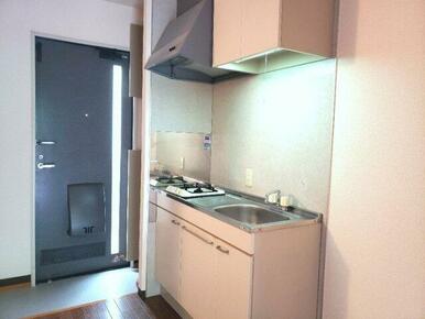 キッチンでお料理をお楽しみください