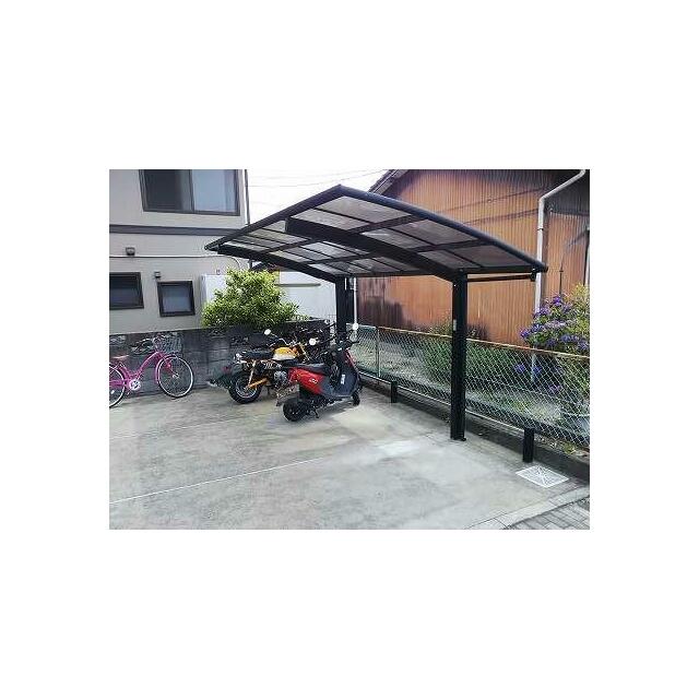 屋根付き駐輪場