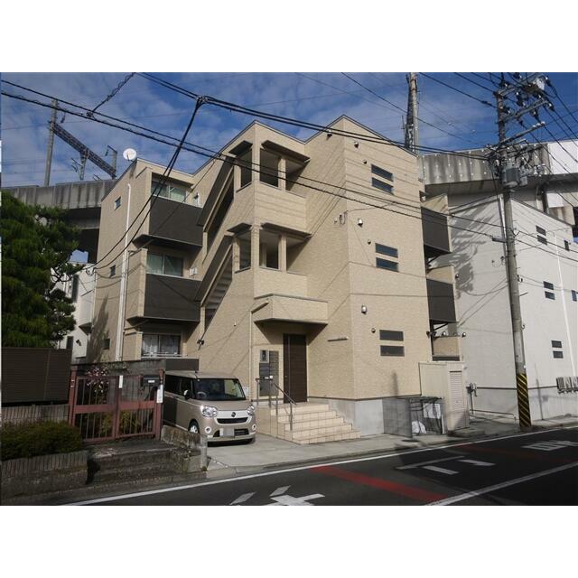 「ＲＥＧＡＬＥＳＴ連坊」外観写真