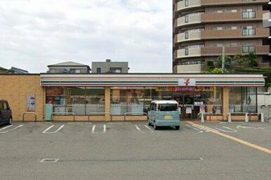 セブンイレブン堺上野芝町3丁店
