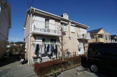 積水ハウス施工の２階建て賃貸住宅シャーメゾンです。