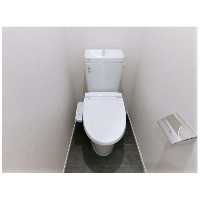 写真は２号室（１号室は反転タイプ）