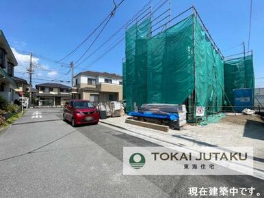 西側約5.2M幅員の公道です＾＾