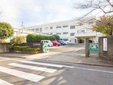 町田市立金井小学校