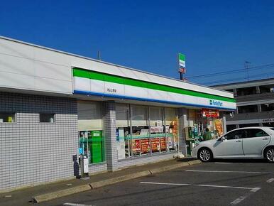 ファミリーマート　犬山上野店