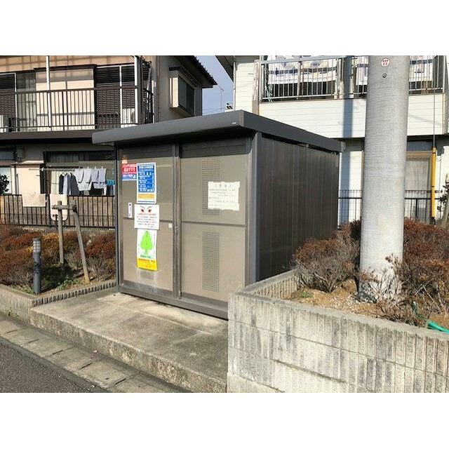 専用ゴミ置き場あり