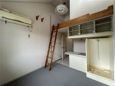 ベルピア浦賀第一２０２　横須賀市浦賀丘３丁目　１Ｒ