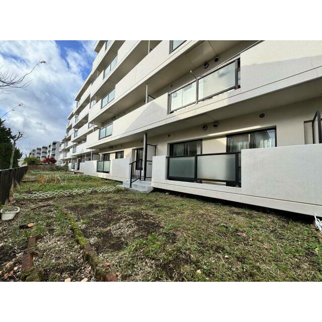 10月頃に庭の樹木撤去完了しました。