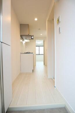 玄関 ※同物件・同仕様画像