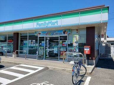 ファミリーマート水沢東中通り店