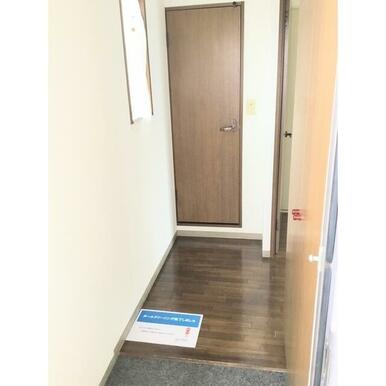 写真は他の部屋です。現況優先とさせて頂きます。