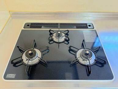 「3口ガスコンロ」クリーニング済みです。