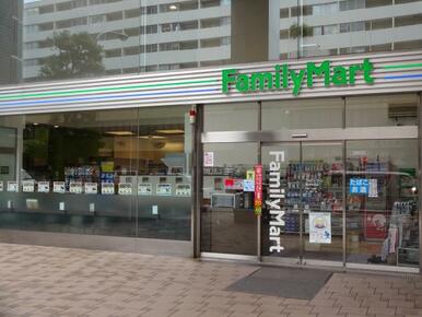 ファミリーマート 泉岳寺北店