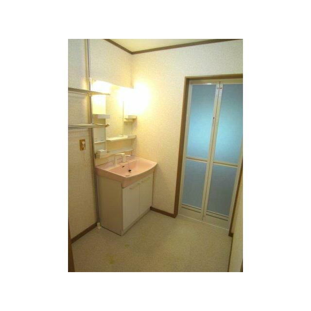 detached 大字鷲巣