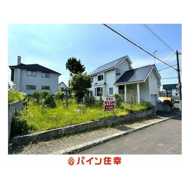 広々南側に庭がついている物件です