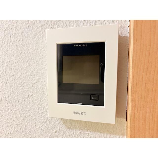 モニター付インターホン完備♪