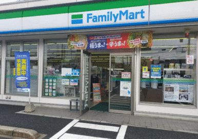 ファミリーマート八幡力丸店