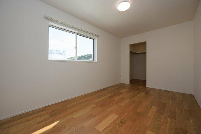 物件画像 北九州市小倉南区 葛原東２丁目 (下曽根駅) 2階建 4LDK