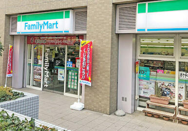 ファミリーマート　溝口一丁目店