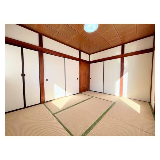 「2階和室」約6帖の和室です