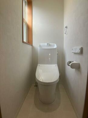 2階トイレ　新品交換