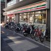 コンビニ