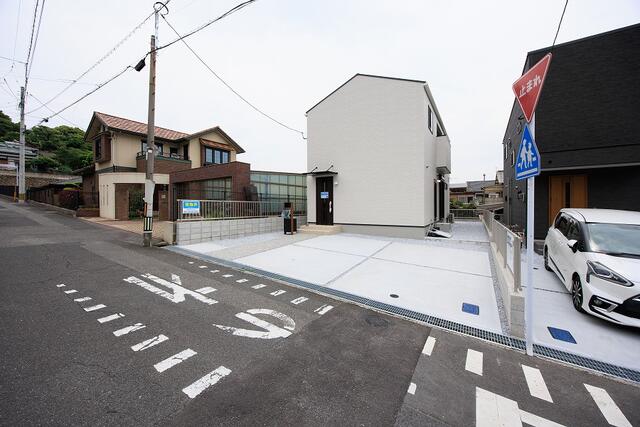 物件画像 北九州市若松区 古前２丁目 (若松駅) 2階建 4LDK