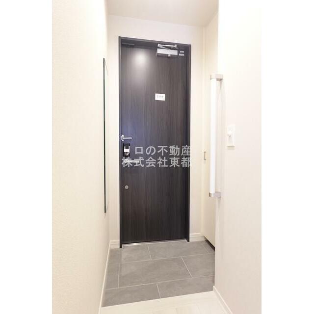 玄関スペース広めなのでゆったりとお出掛け準備できます♪