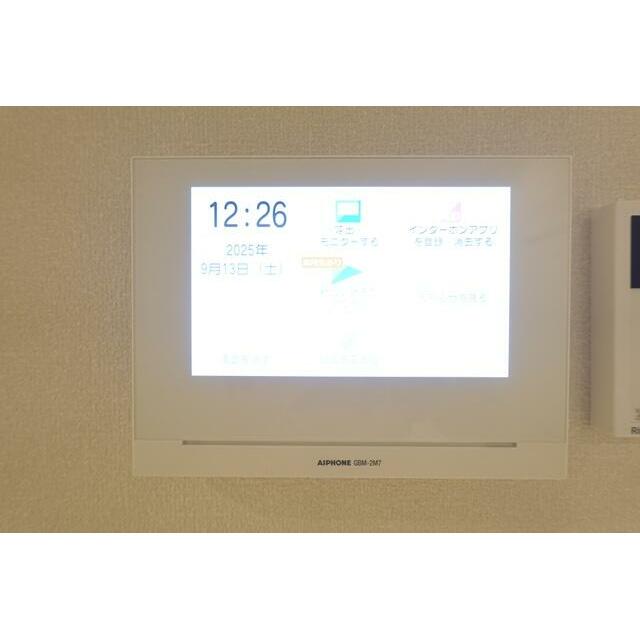 訪問者が一目で分かるＴＶモニタ付インターホンです！