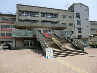 桜井南小学校