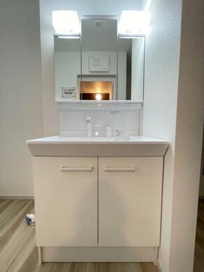 水が流れやすく汚れがたまりにくい設計でお手入れもらくらくです！