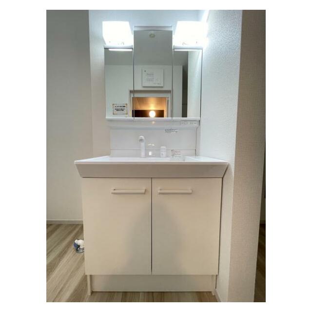 水が流れやすく汚れがたまりにくい設計でお手入れもらくらくです！