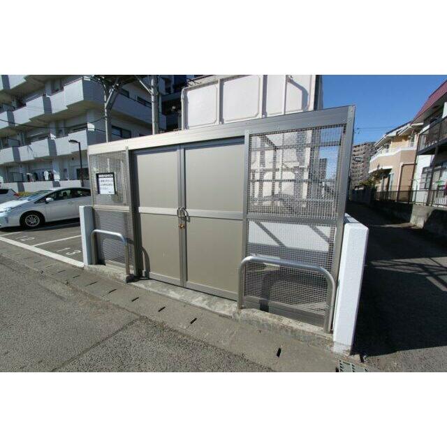 敷地内ゴミ集積所