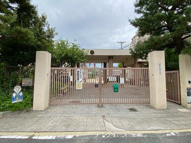 京都市立鏡山小学校