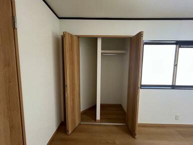 洋室約7.5帖クローゼット
