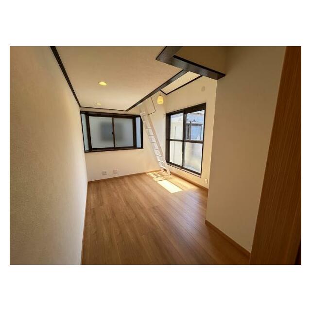 洋室約5.5帖別アングル