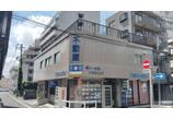 情報提供会社