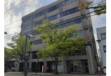 情報提供会社