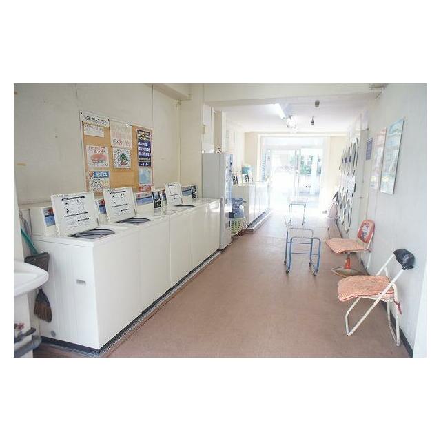 近所にコインランドリーあり