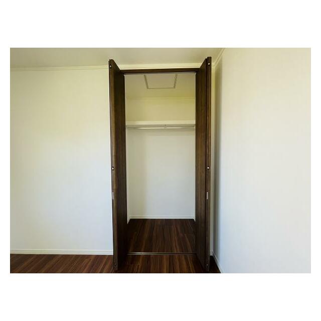 洋室クローゼット