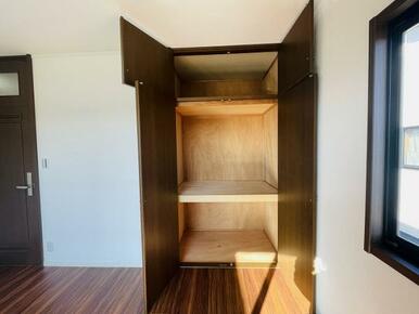 洋室3クローゼット