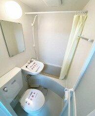 浴室写真です。（3点ユニット）