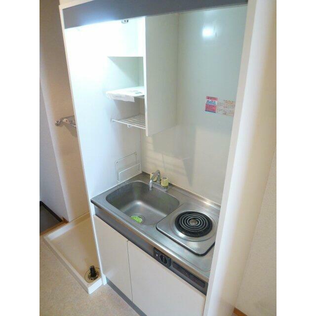 ※室内写真は703号室です