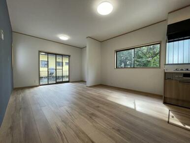 家族が集まり、何気ない出来事も気軽に話せる明るい空間＾＾