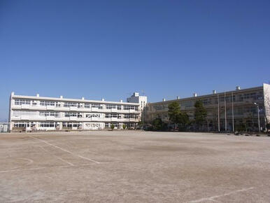飯沼中学校