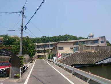 福山市立道上小学校