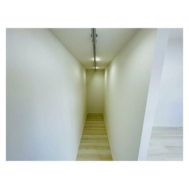 ウォークインクローゼット2